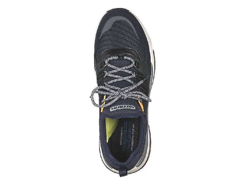 Skechers