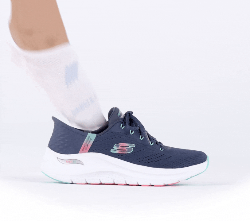 Skechers